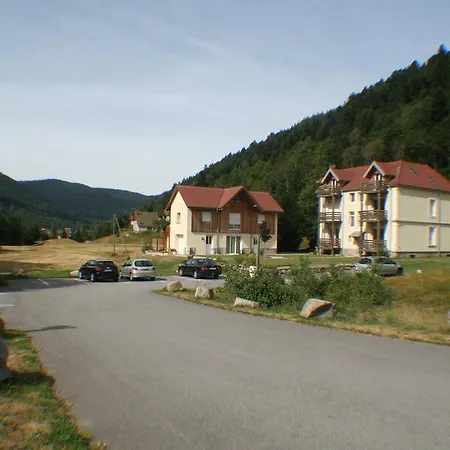 Du Chateau Lublin شقة